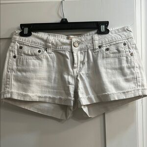 Arden B White Jean Shorts Relaxed Summer Fit